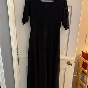Black Lace Bodice Maxi Dress - Classic Evening Gown